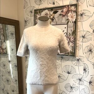 Anthropology XS Cozy Cream Short Sleeve Sweater